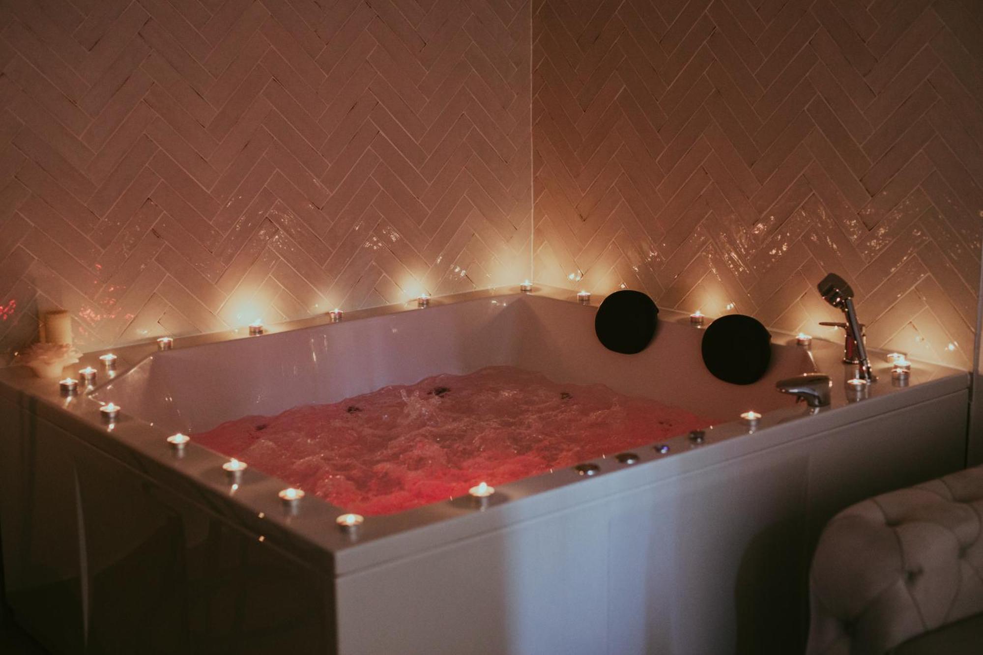 Luxury Jacuzzi Apartment Mostar Exterior foto